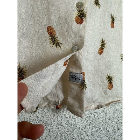 Rails linen cream pineapple button Zuma top plush pinas - Picture 5 of 8